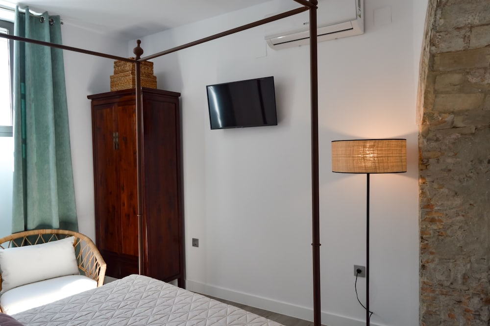 Standard Double Room - Photo 2