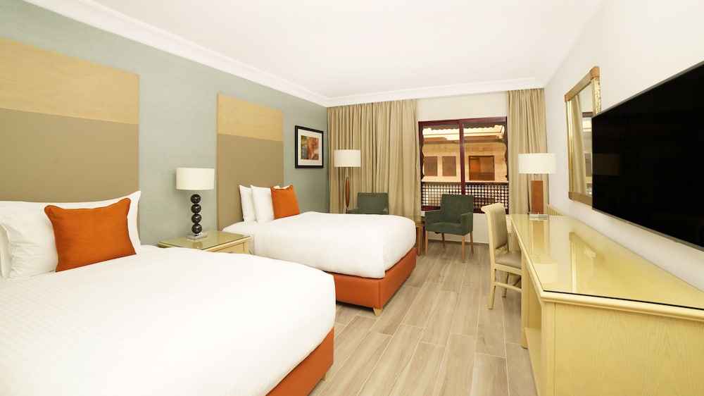 Classic Twin Room, 2 Twin Beds - Photo 3