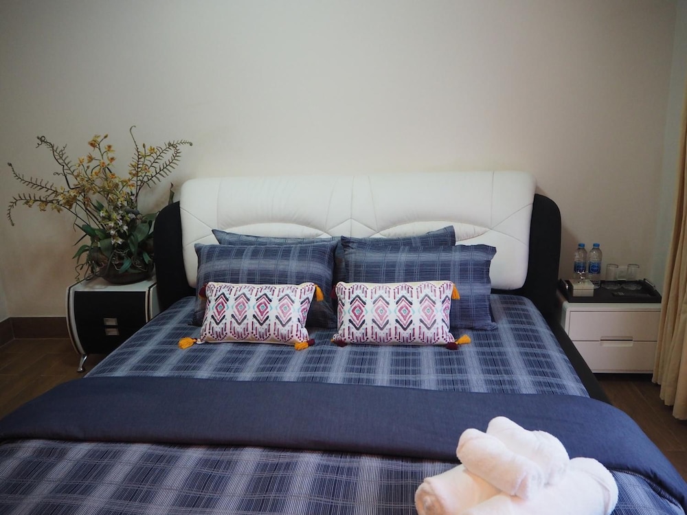 Standard Double Room With Shared Bathroom photo 1