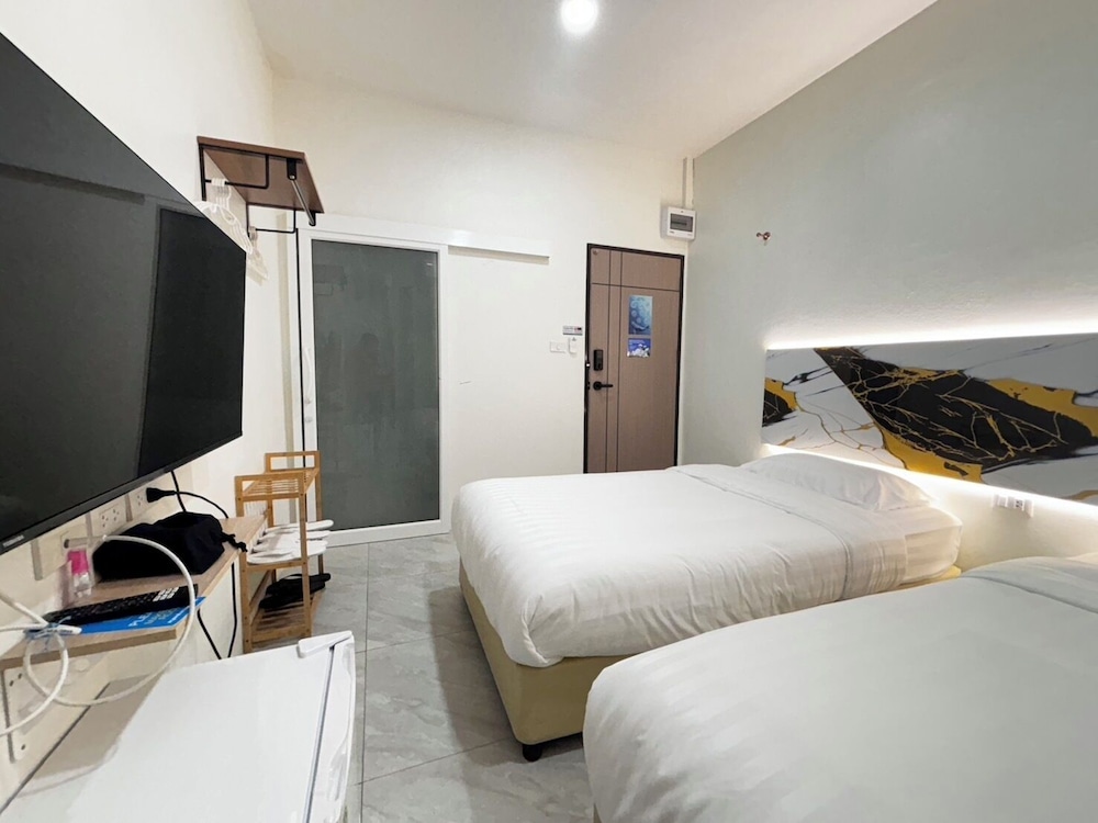 Superior Twin Room - Photo 2