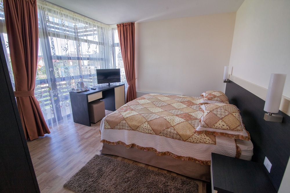 Superior Double Room, Annex Building photo 2