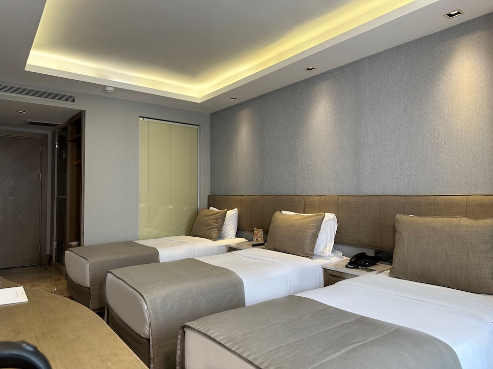 Standard Triple Room photo 3