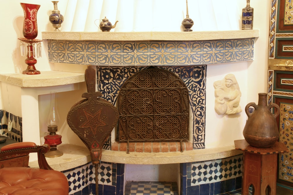 Royal Suite, Courtyard View - Photo 18