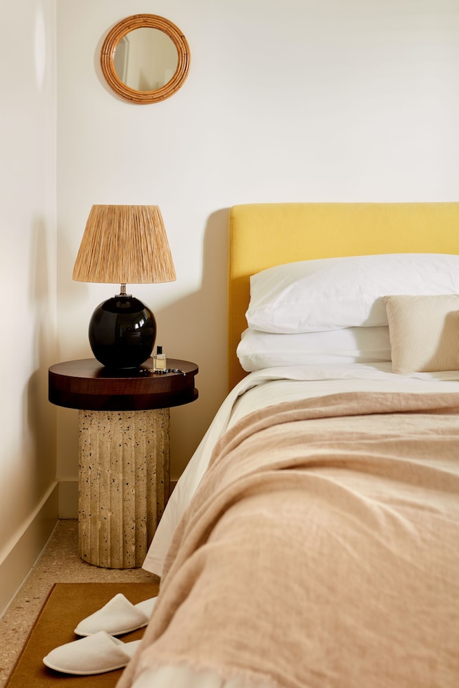 Suite, 1 King Bed, Ocean View (One Bedroom Oceanview Penthouse Suite)