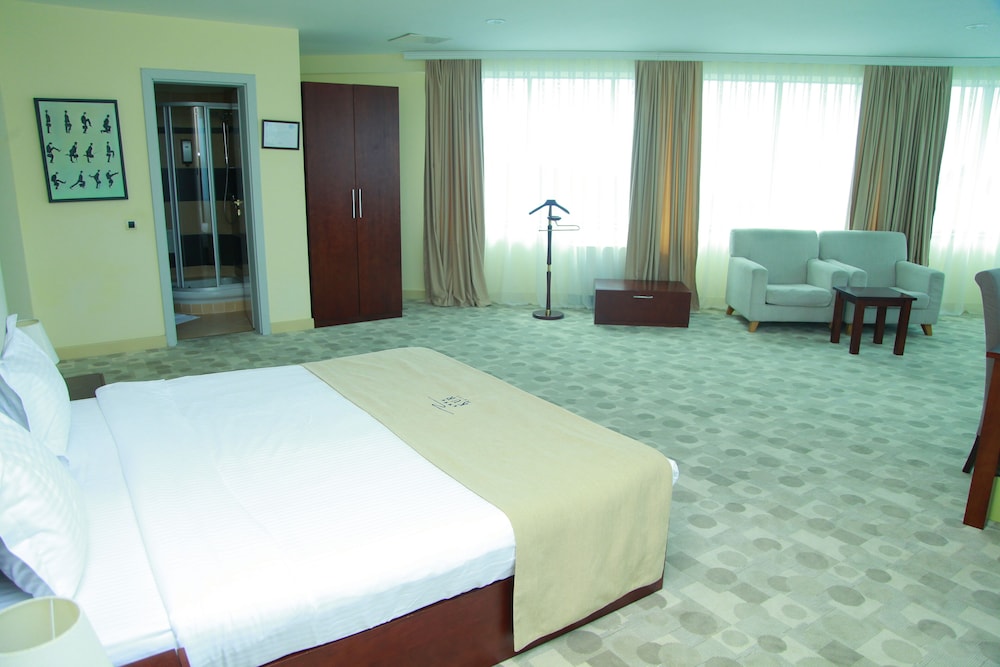 Junior Suite, Balcony photo 1