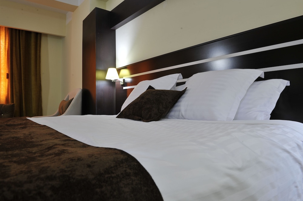 Executive Room photo 2
