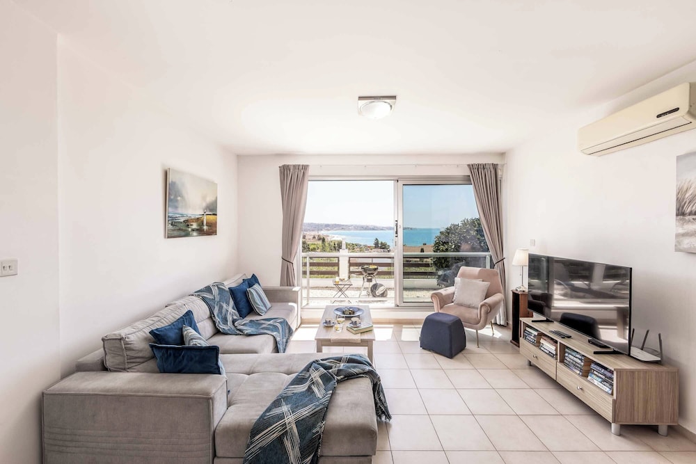 Villa (4 Bedrooms) photo 2