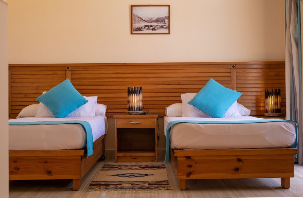 Junior Triple Room, Pool View photo 1