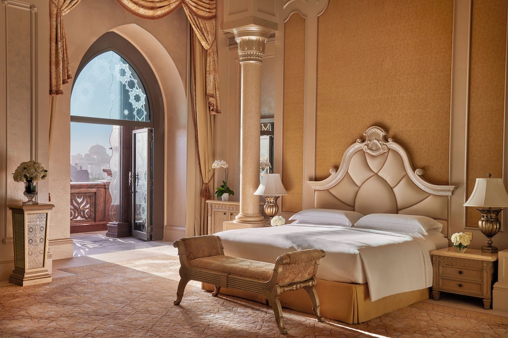 Suite, 3 Bedrooms (Palace) — photo 4