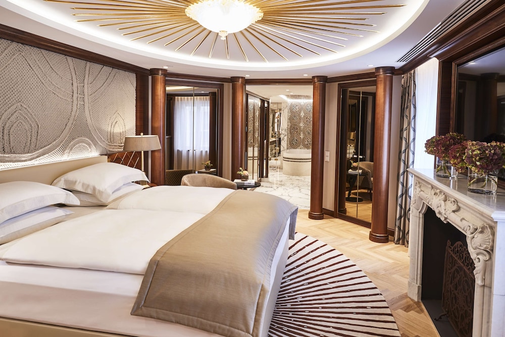 Presidential Suite (Maximilian)