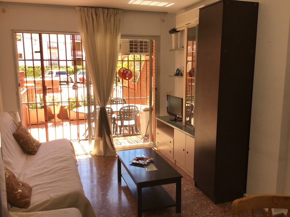 Estudio, Planta Baja