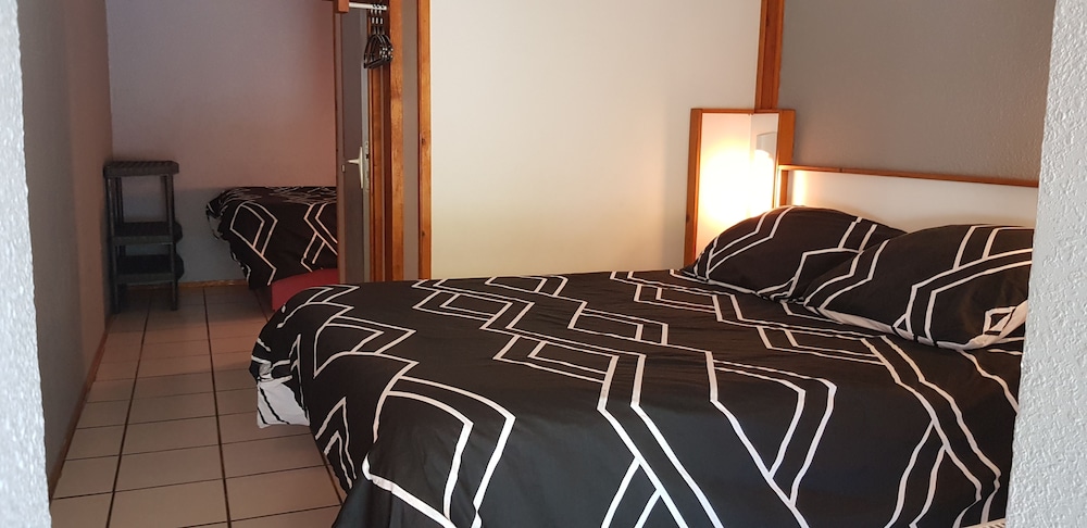Quadruple Room - Photo 5