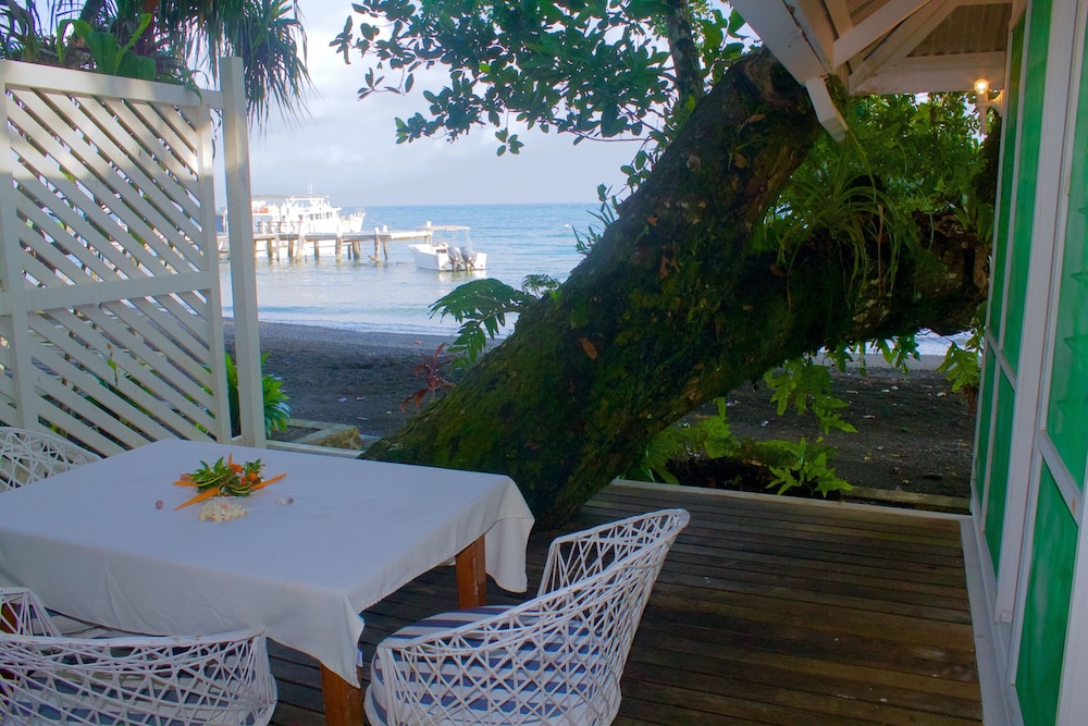 Waterfront Bungalows photo 3