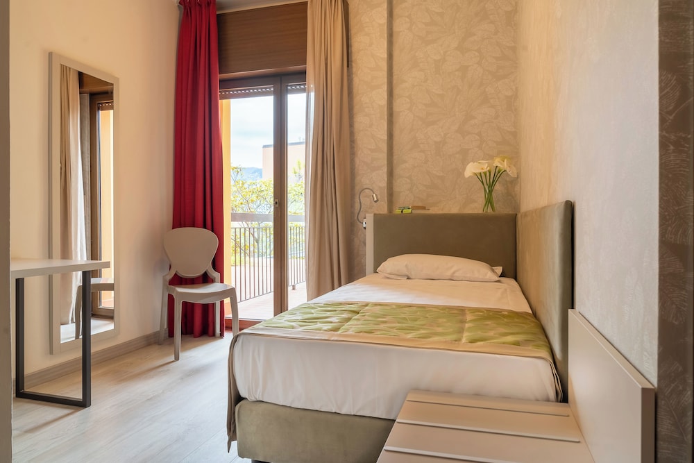 Comfort Single Room