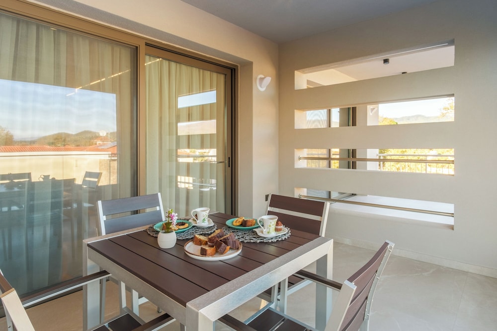 Aura Luxury Suites - Olympiada Cozy Getaways, Billede 2