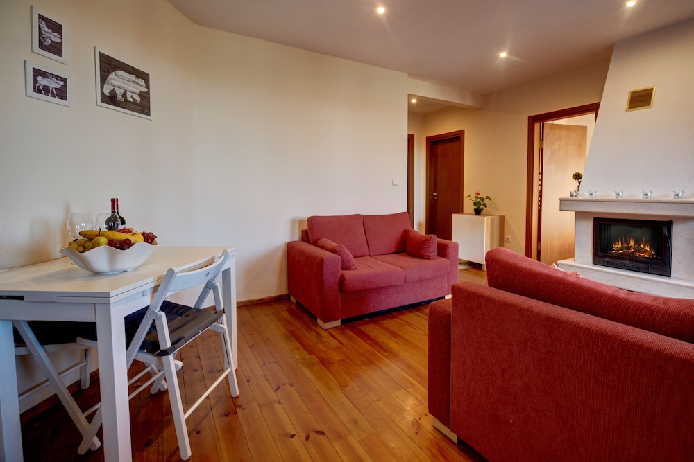Apartment, 2 Bedrooms, Balcony
