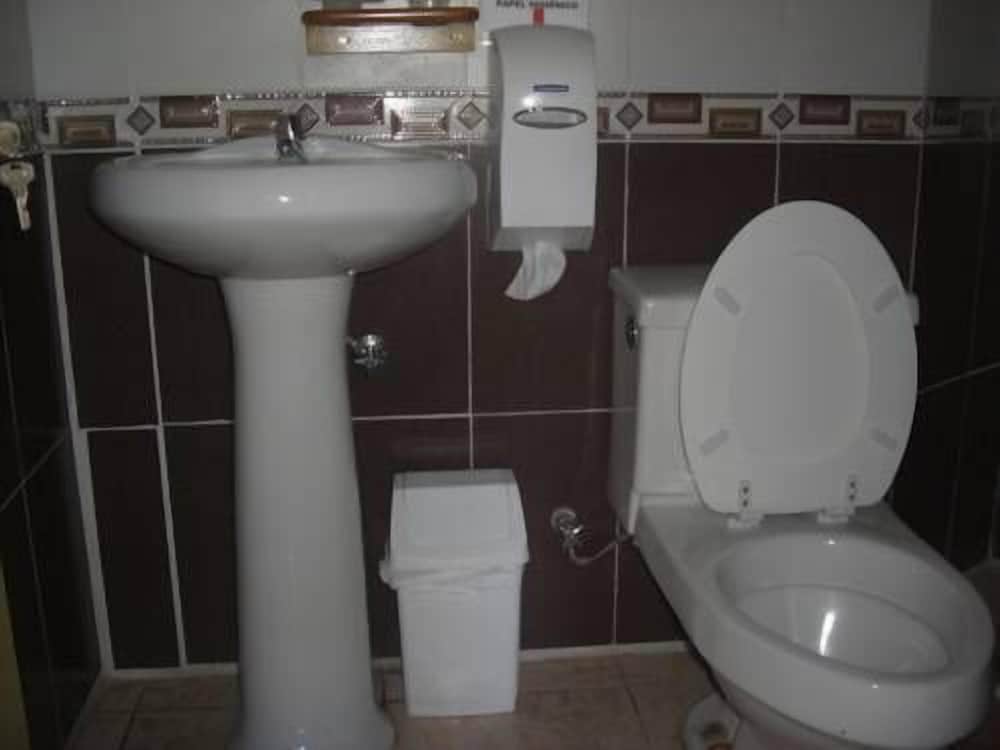 Double or Twin Room photo 2
