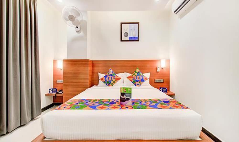 Deluxe Room - Photo 5