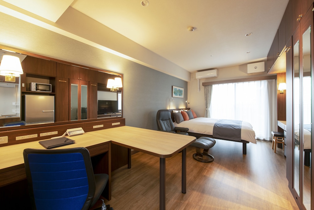 Double Room (No public bath access) Non-Smoking - Photo 3
