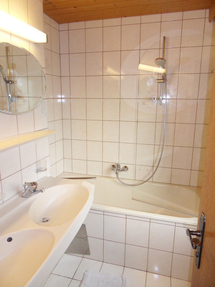 Double Room, Balcony (Ahornspitze) photo 3