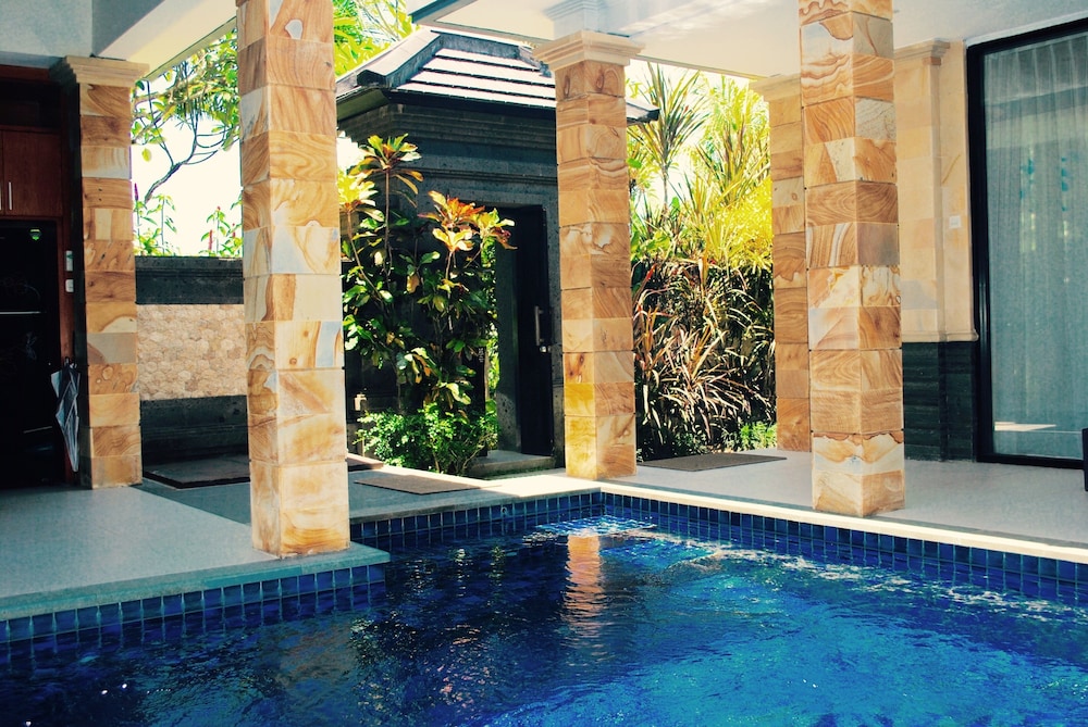 Two Bedroom Pool Villa photo 2