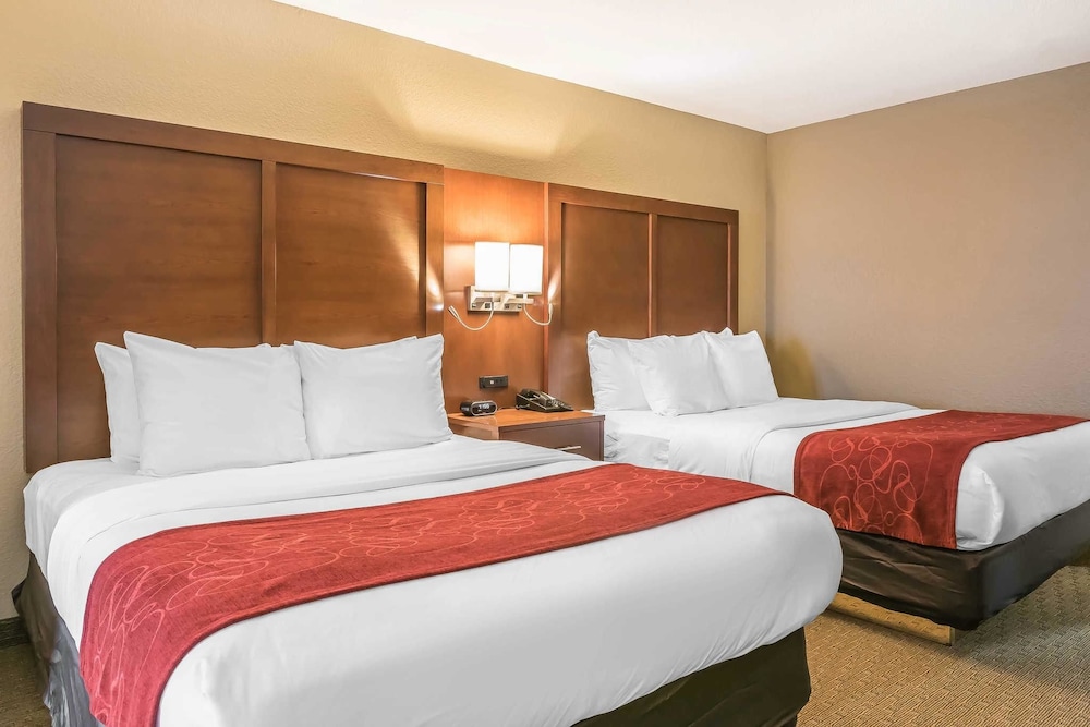 Suite, 2 Queen Beds, Non Smoking - Photo 7