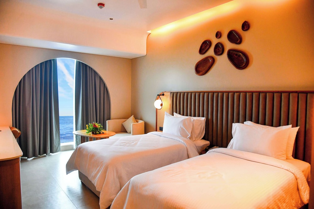 Deluxe Double Room, Sea View photo 2