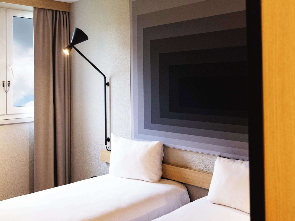 Standard Room, 1 Double Bed - Photo 5