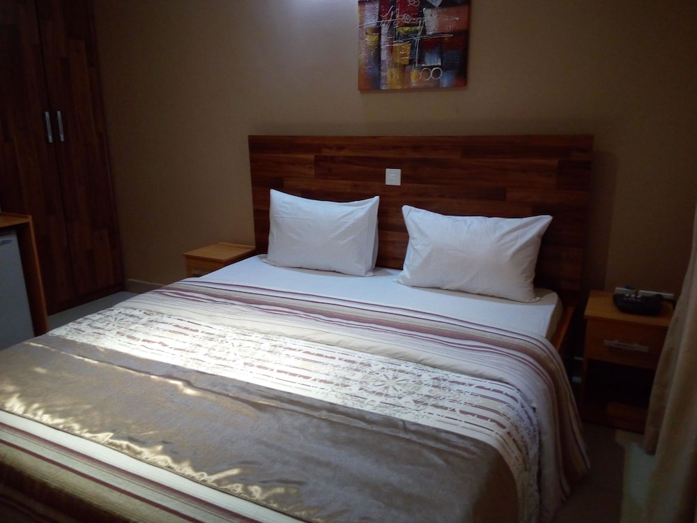 Business Suite, 2 Double Beds, Non Smoking photo 1
