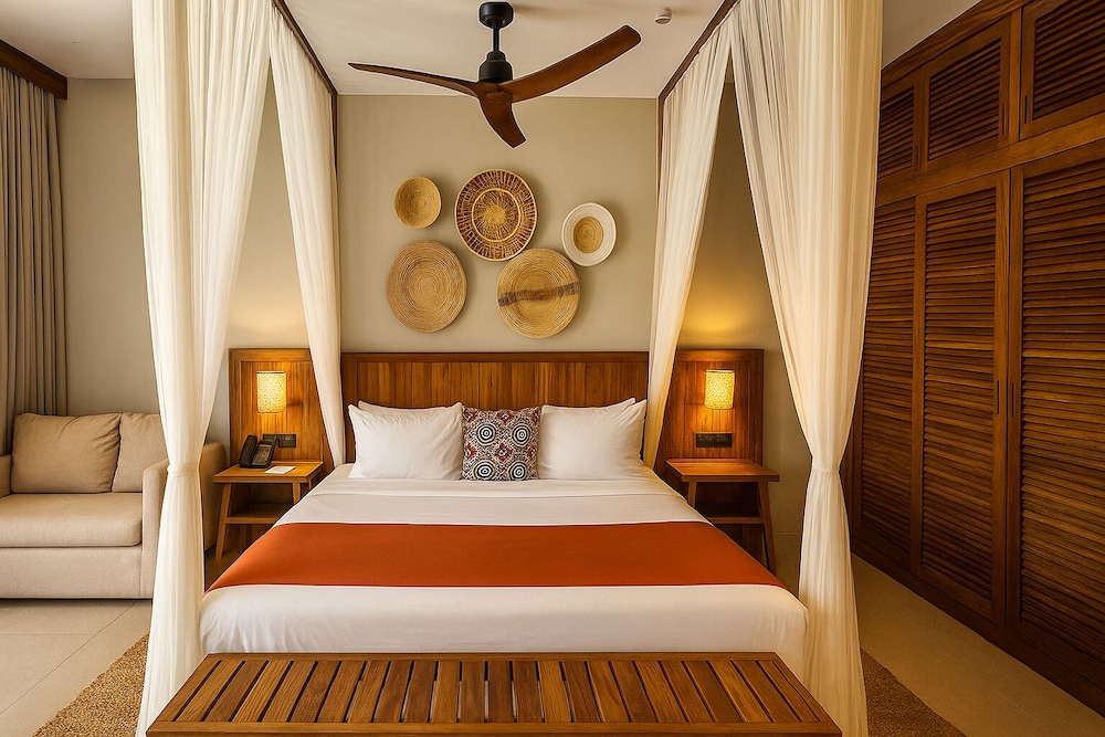 Deluxe Room, Partial Ocean View (1 King Bed or 2 Twin beds)