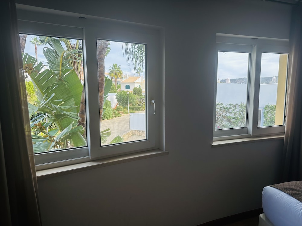 Standard Studio (No Balcony) thumbnail 5