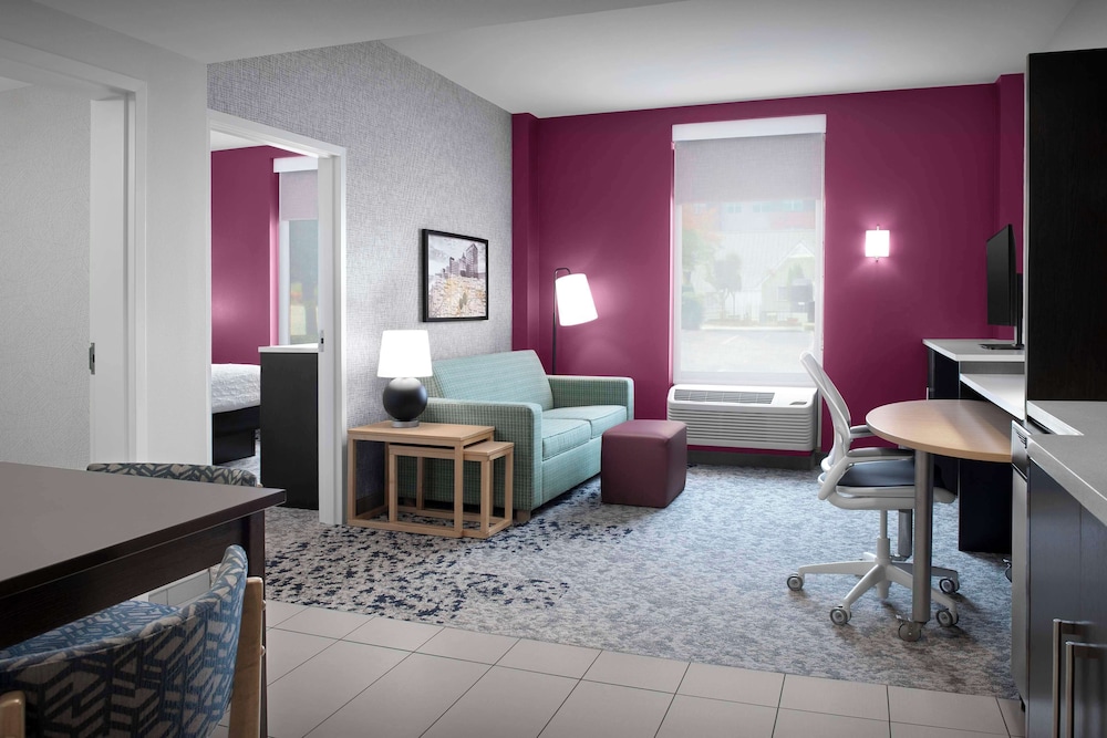 Suite, Accessible, Non Smoking photo 1
