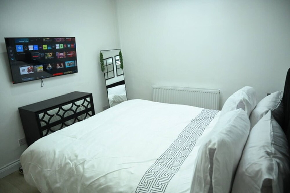 Watermead Retreat Bungalow, Photo 4