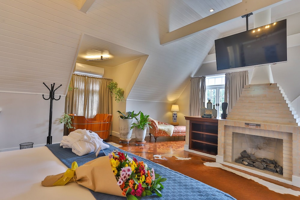Suite Family Room photo 3
