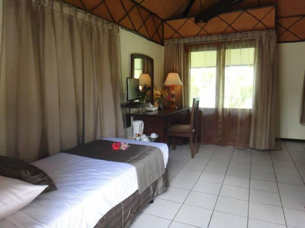Bungalow, Garden Area photo 3