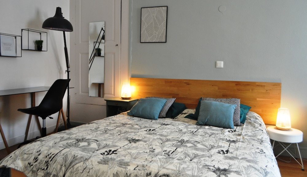 Design Apartment, Ensuite, Mountain View (Le Confidence 25) photo 1