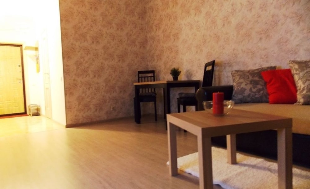 Apartment photo 2