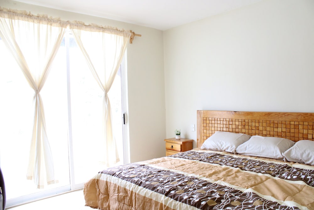 Family House photo 2