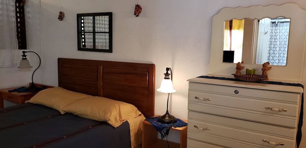Deluxe House, 1 Queen Bed photo 2