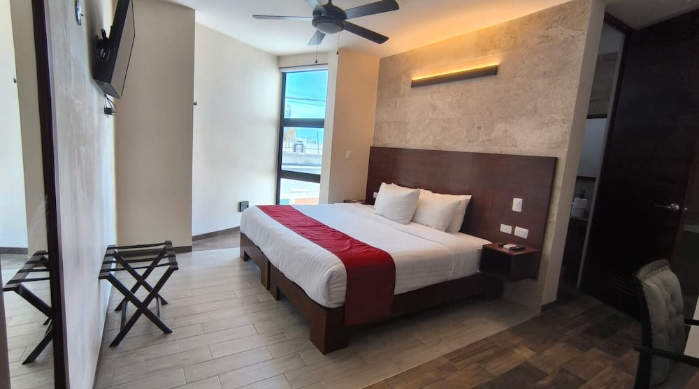 Superior Room, Partial Sea View