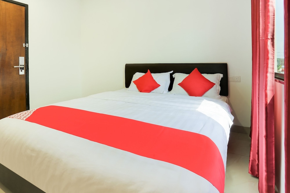 Standard Double Room, 1 King Bed photo 2
