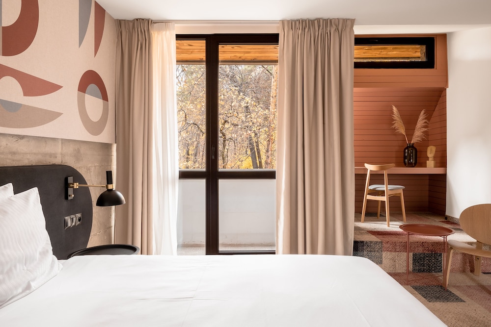 Superior Double Room - Photo 2