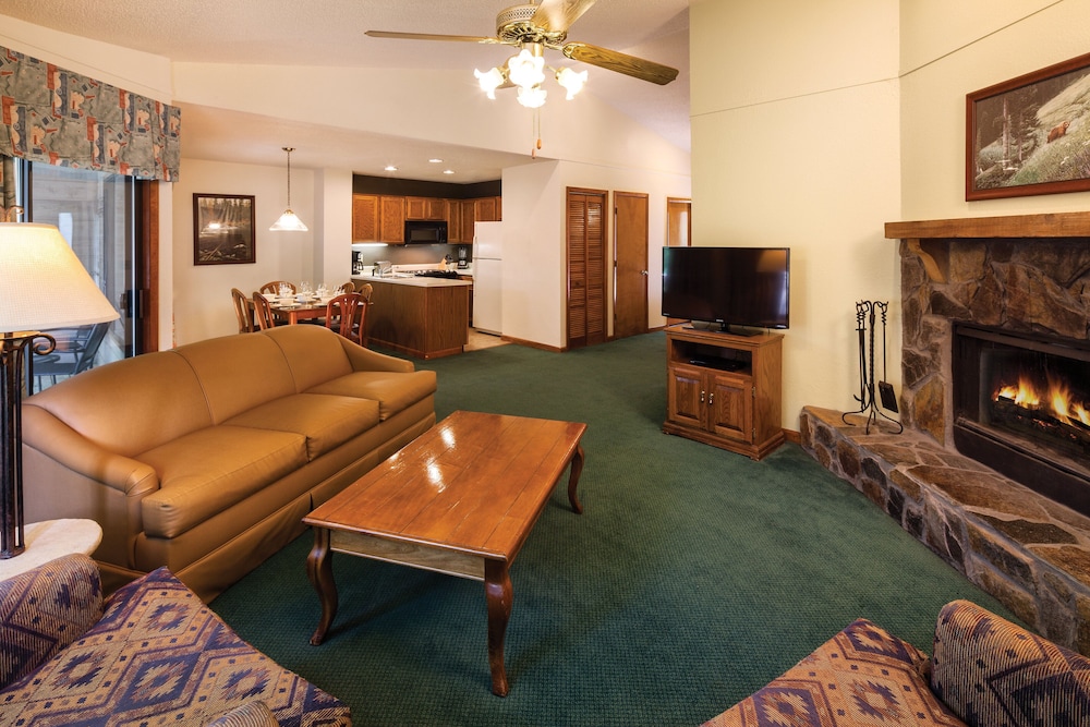 Standard Condo, 2 Bedrooms, Balcony photo 1