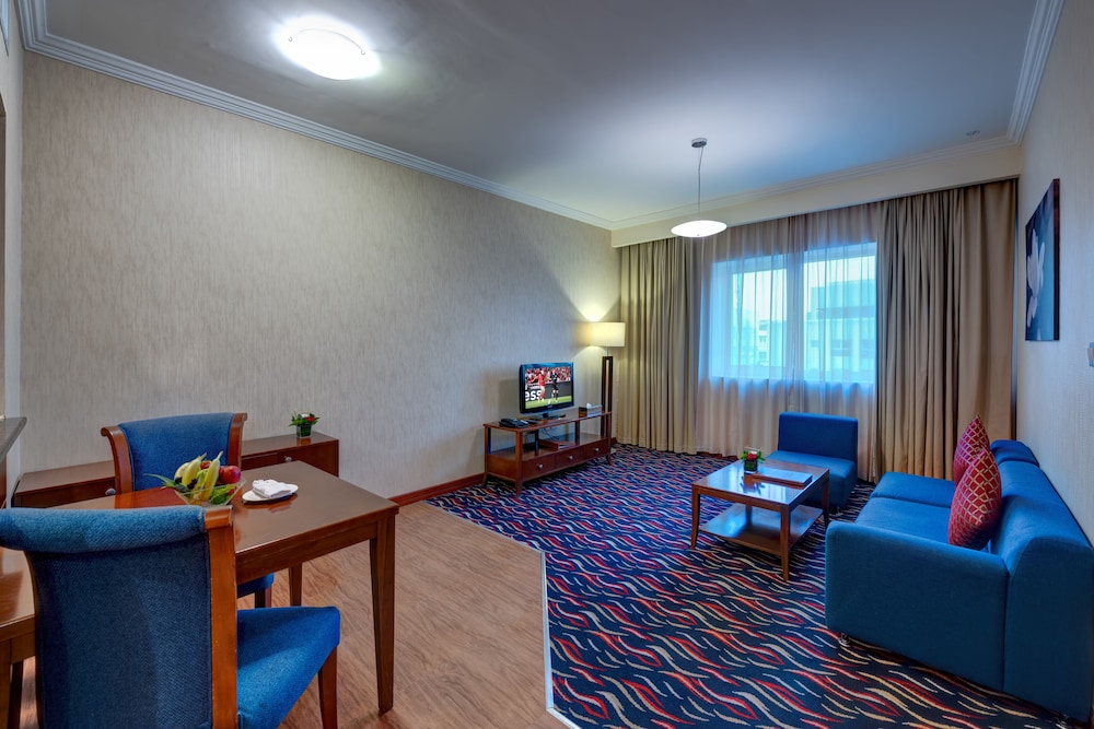 Deluxe Suite, 1 Bedroom photo 2