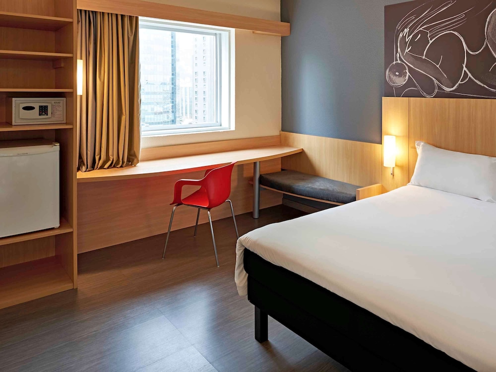 Standard Apartment, 1 Double Bed (SUGARLOAF VIEW) - Photo 6