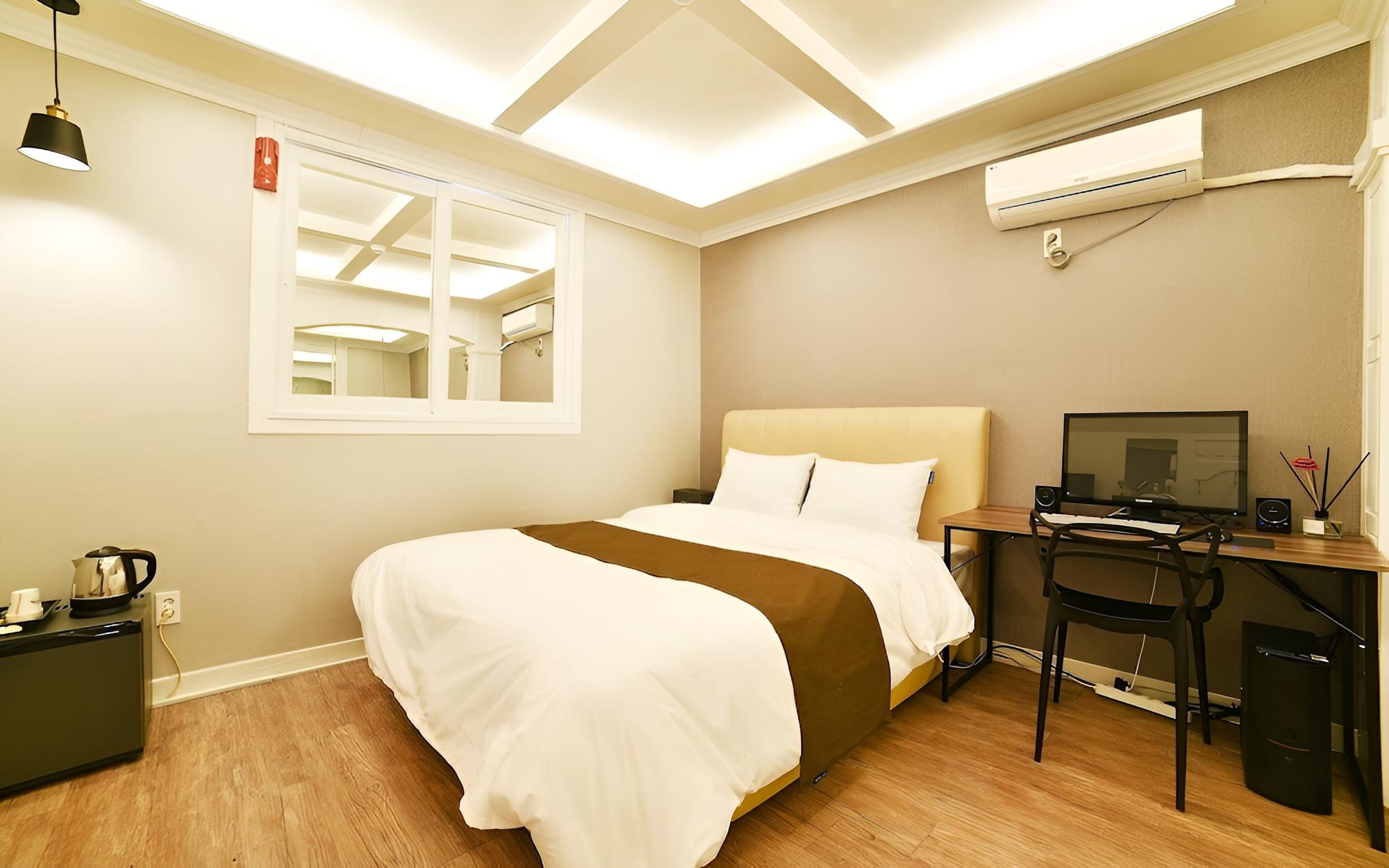 Room (Game Room 1PC (Bug LoL Netflix))