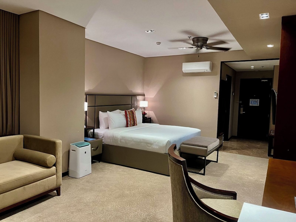 Executive Room photo 3