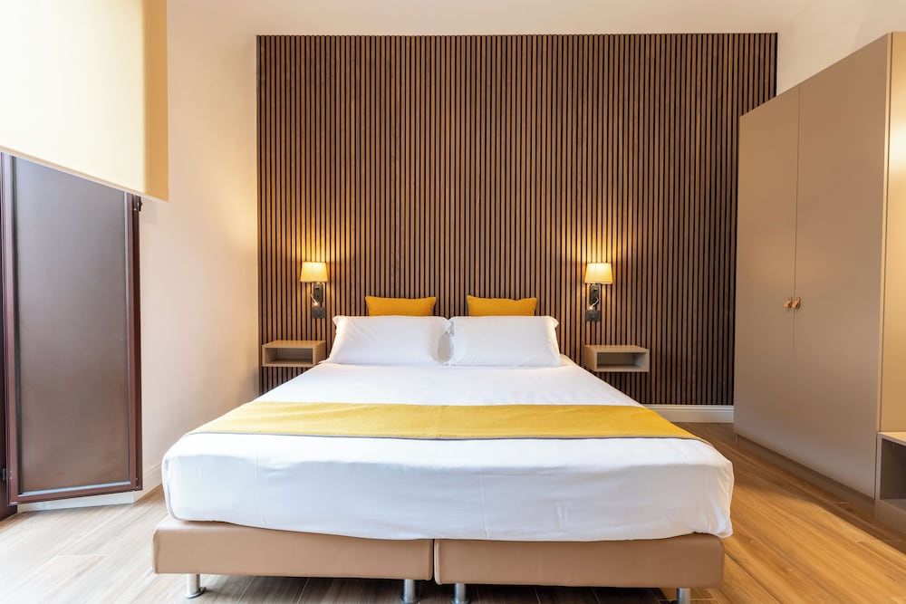 Comfort Double or Twin Room, Non Smoking, Courtyard View photo 2