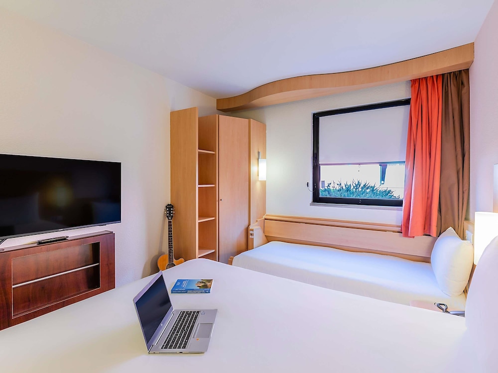 Room, Multiple Beds - Photo 2