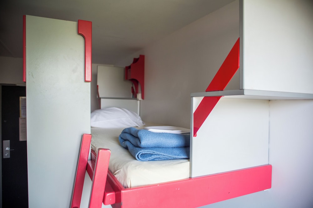 Bed in 2-Bed Female Dormitory with Ensuite Shower Shared Toilets photo 2